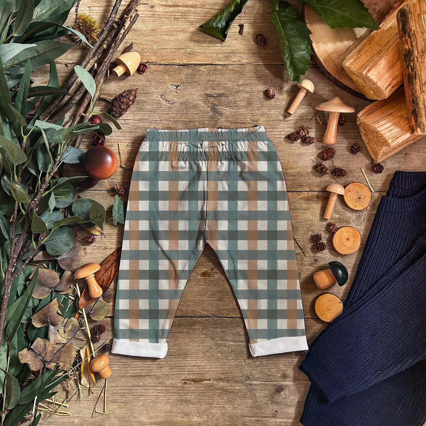 Winter Check Cropped Leggings