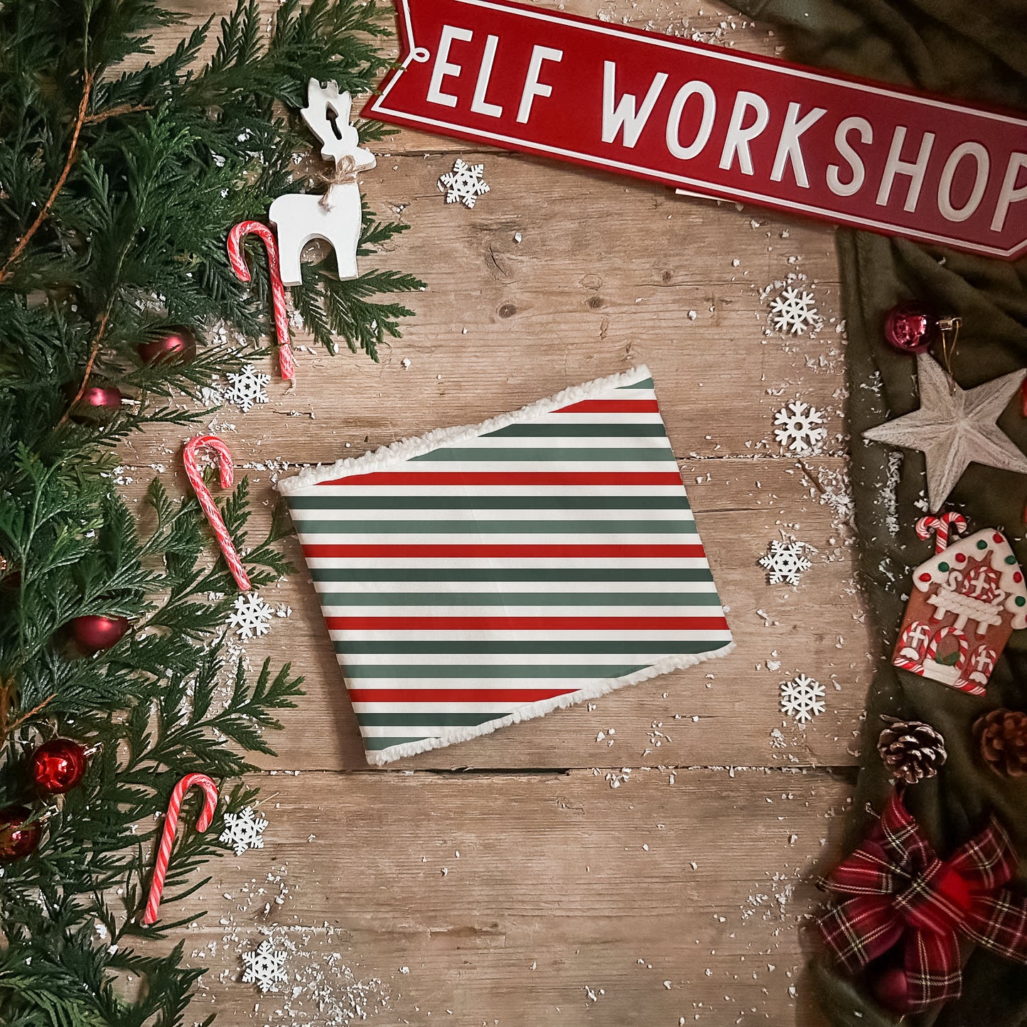 Christmas Stripes Snood
