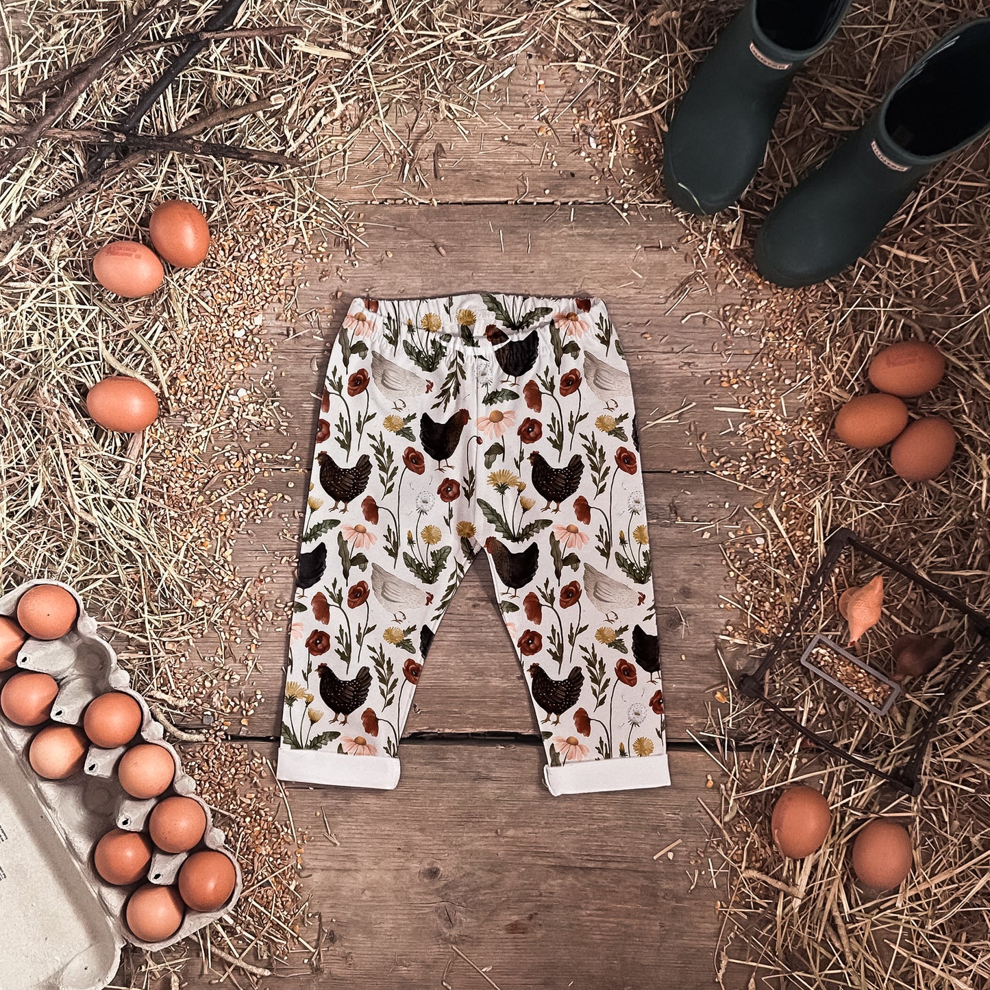 Garden Chickens Cropped Leggings