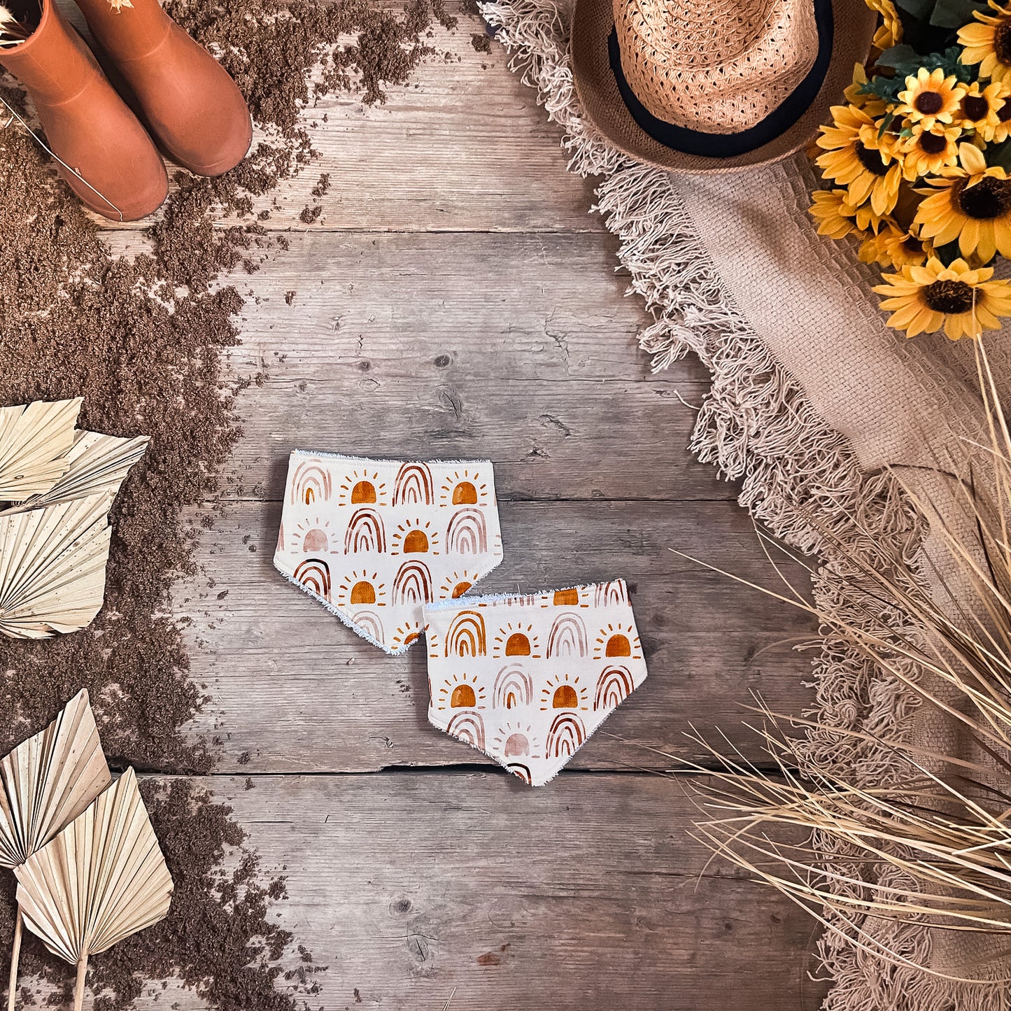 Boho Suns Dribble Bib