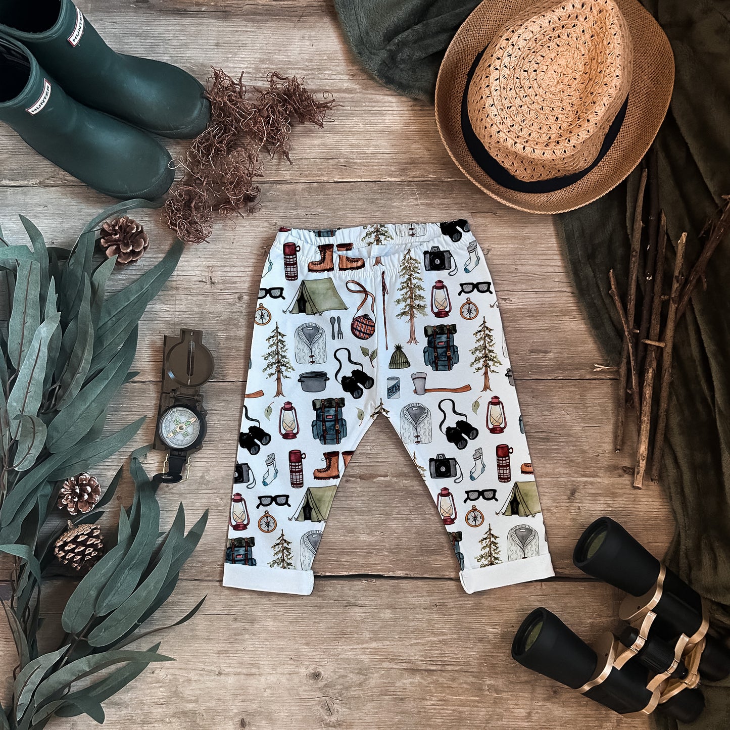 Camping Adventure Cropped Leggings
