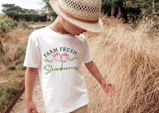 Organic Strawberries T-shirt 3-14 Years